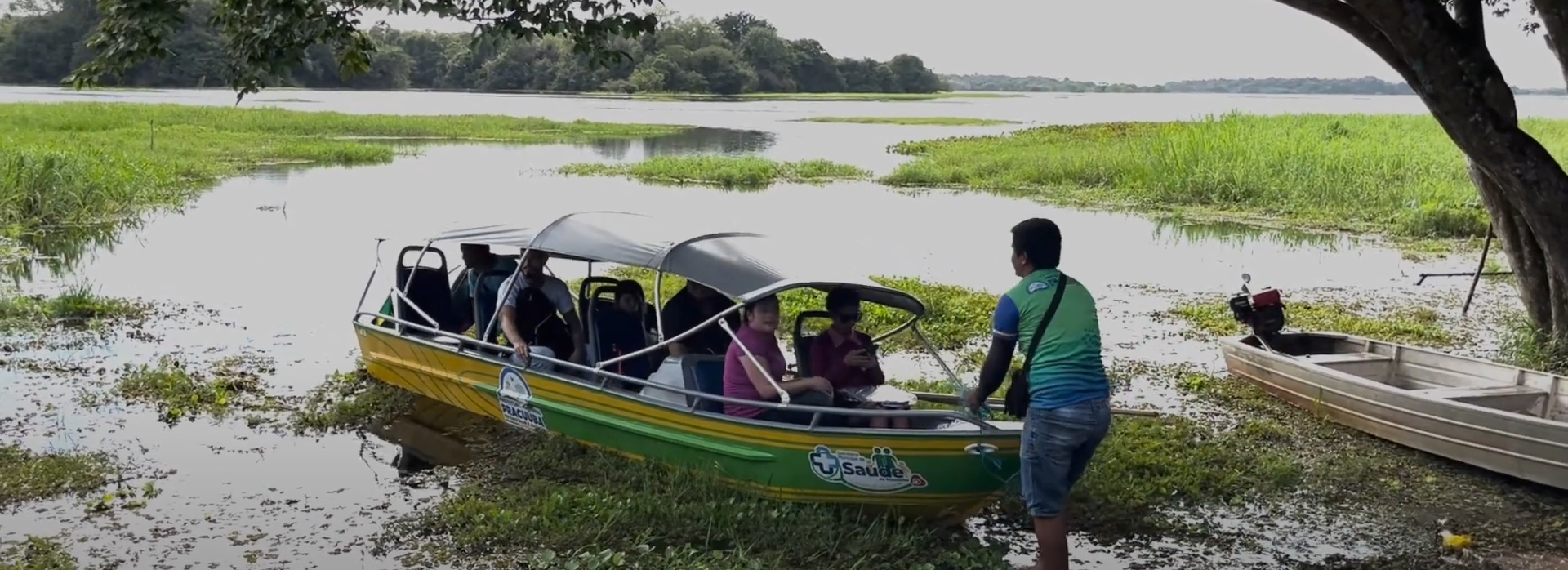 Desafios de Acesso: Equipe de Saúde na Amazônia Supera Barreiras Proporcionando a Universalidade