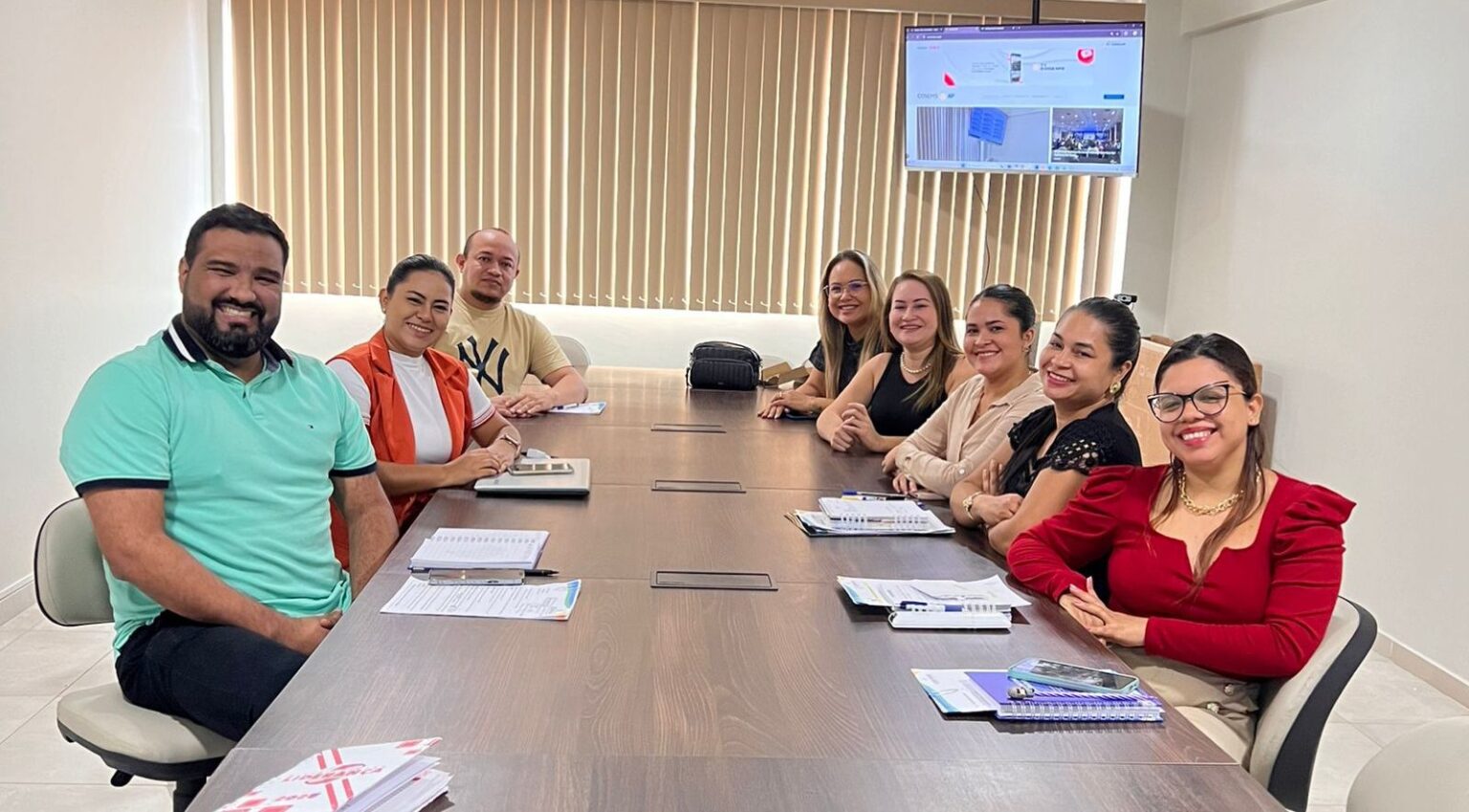 Apoiadores técnicos do conselho de secretarias municipais de saúde do Amapá (COSEMS/AP) reuniram com a presidente Lilian Abreu para o primeiro alinhamento das ações de 2025.